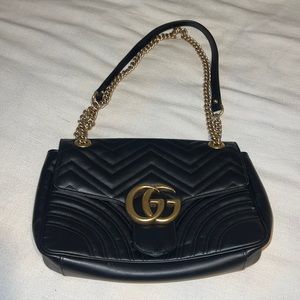 Gucci GG Marmont Medium Matelasse black leather shoulder bag crossbody